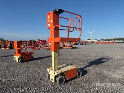 2015 JLG 1230ES Vertical Mast Lift