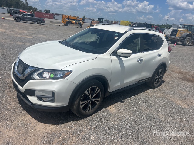 2017 Nissan Rogue SL 2WD SUV