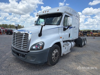 2017 Freightliner Cascadia 125 6x4 T/A Sleeper Truck Tractor