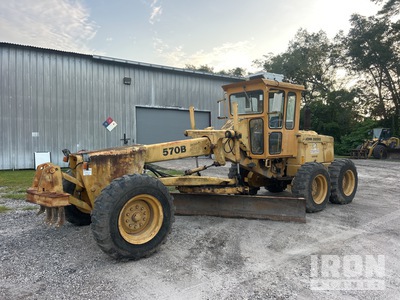 John Deere 570 Motorische Grader