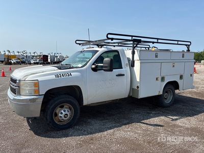 2011 Chevrolet Silverado 3500HD 4x4 Servicewagen