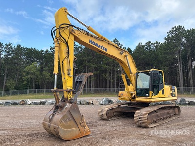 2011 Komatsu PC220LC-8 Excavadora de Cadenas