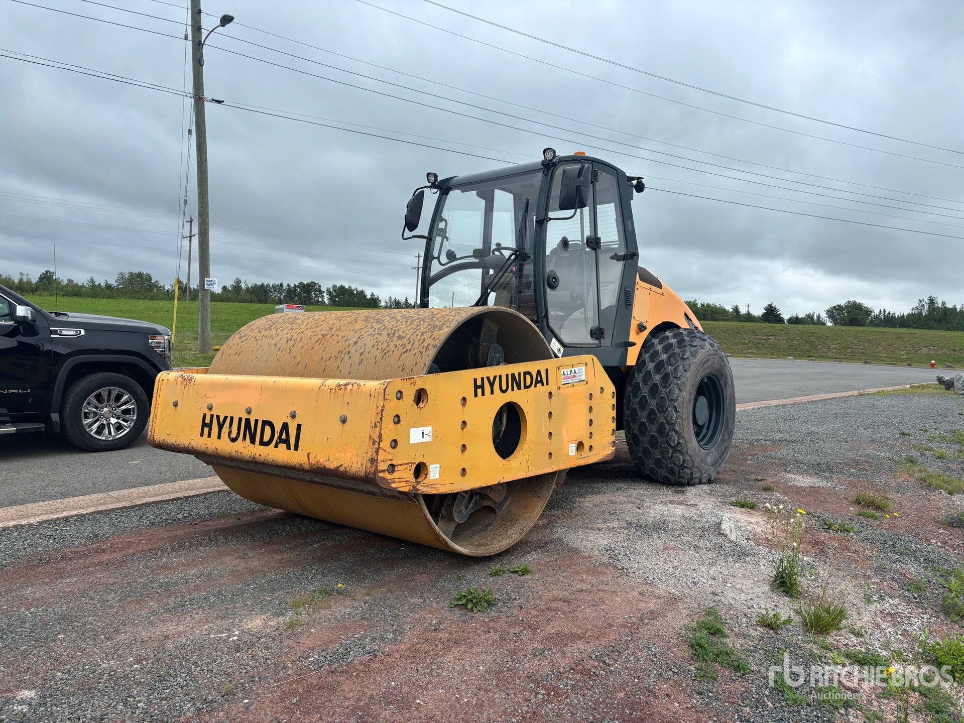 2017 Hyundai HR120C9 Double Drum Roller