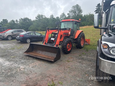 2017 Kubota M7 4WD Tractor Agrícola