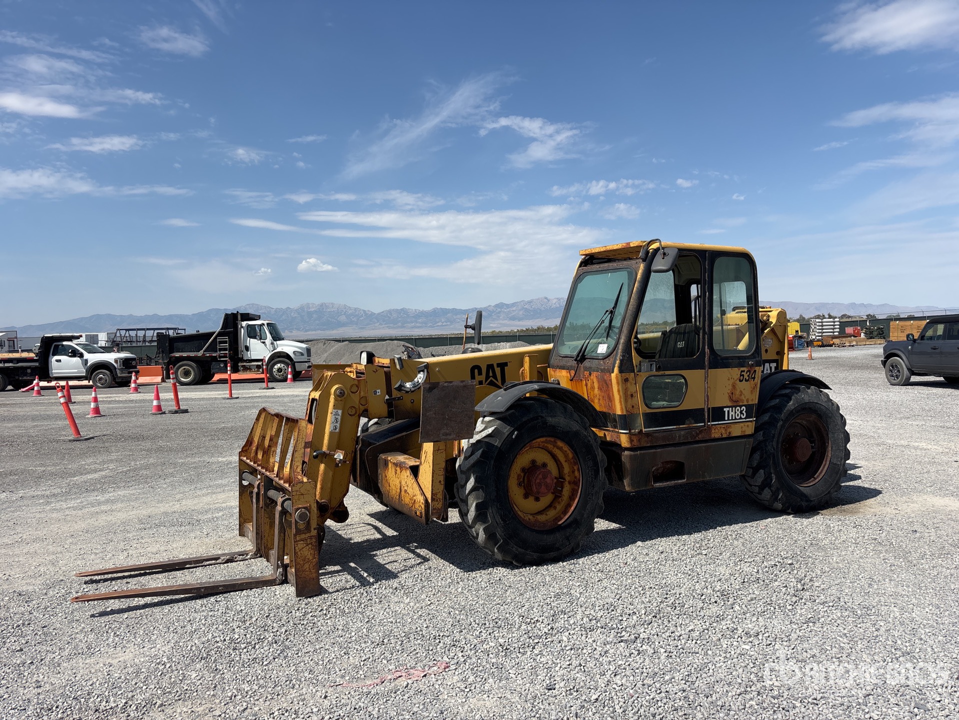 1995 Cat TH83 Telehandler