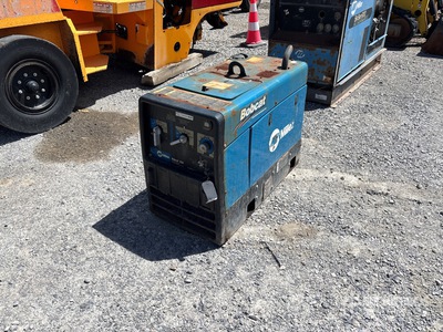 Miller Bobcat 250 250 A Skid-Mounted Multi-Process Soldadora motorizada (Inoperable)