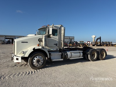 2012 Kenworth T800 6x4 T/A Day Cab Truck Tractor