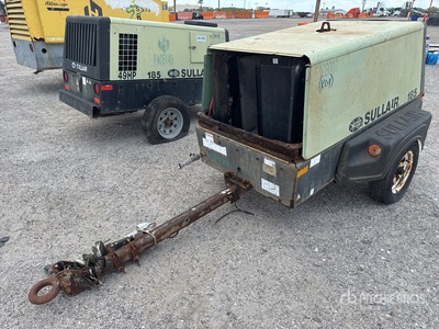 2012 Sullair 185 cfm Mobile ضاغط هوائي