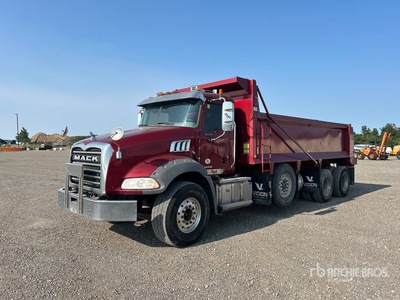 2022 Mack Granite 8x4 Camion à benne basculante Tri/E
