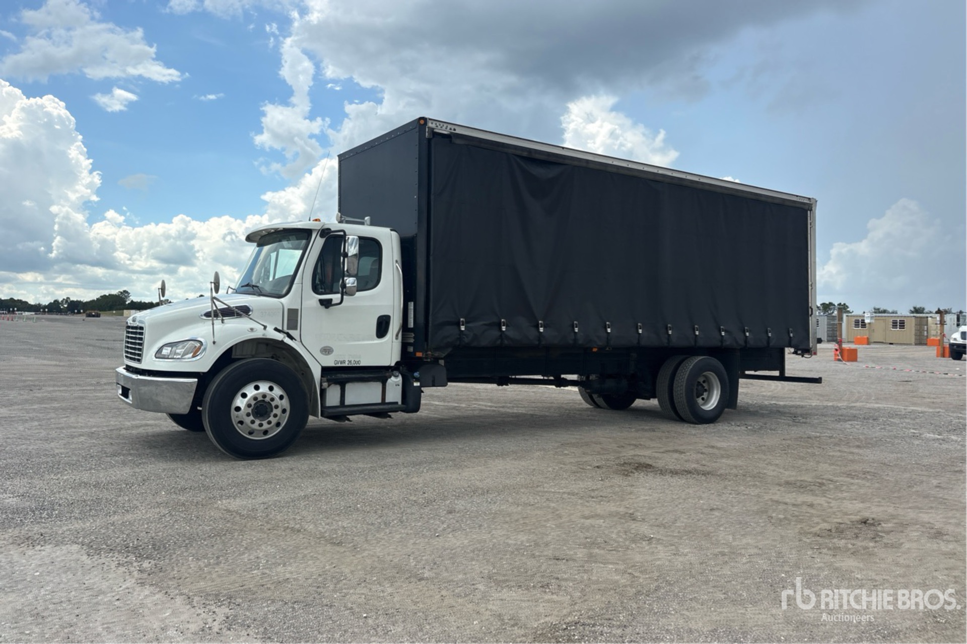 2021 Freightliner M2 106 4x2 Moving Van Truck