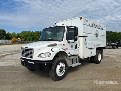2020 Freightliner M2 106 4x2 Camion déchiqueteur