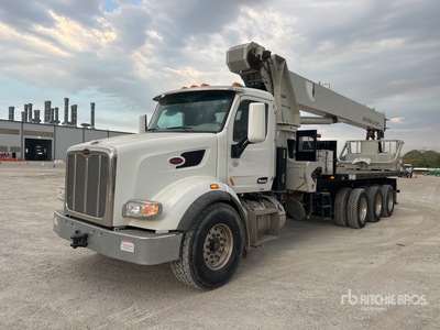 2019 National 1400H 33 ton Straight Boom on 2020 Peterbilt 567 8x6 Crane Truck