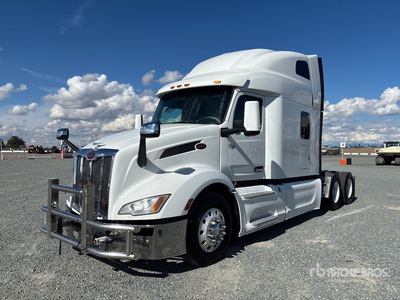2022 Peterbilt 579 6x4 T/A Sleeper Truck Tractor