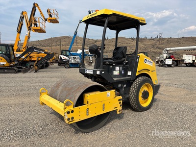 2022 Bomag BW124DH-5 Smooth Drum Compactor