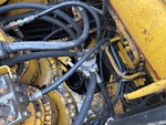 Hydraulics with Hydraulic Center Swivel