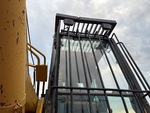 General Appearance with Exterior Lights