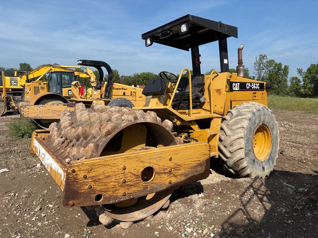 1998 Cat CP-563C Padfoot Drum Compactor 1998 Cat CP-563C Padfoot Drum Compactor