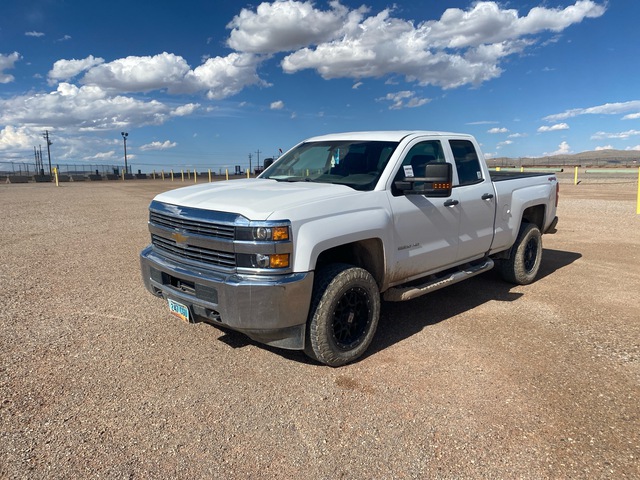 2018 Chevrolet 2500 HD 4x4 Extended Cab Pickup