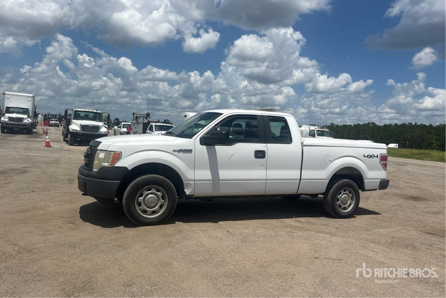 2014 Ford F-150 XL 4x4 Extended Cab Pickup
