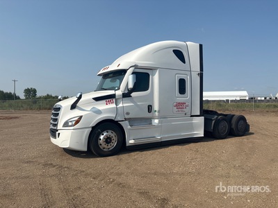 2022 Freightliner Cascadia 113 6x4 Ciągnik siodłowy T/A z kabiną sypialną