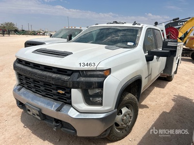 2023 Chevrolet Silverado 3500HD 4x4 Crew Cab Service Truck