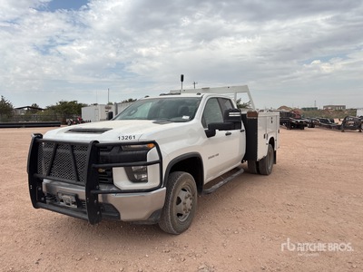 2020 Chevrolet Silverado 3500HD 4x4 Extended Cab Utility Truck