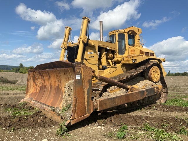 1982 Cat D10 Crawler Dozer