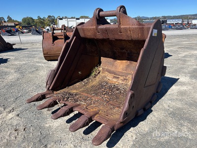 1500 mm Q/C Digging Excavator Bucket - Fits 25 - 30 ton