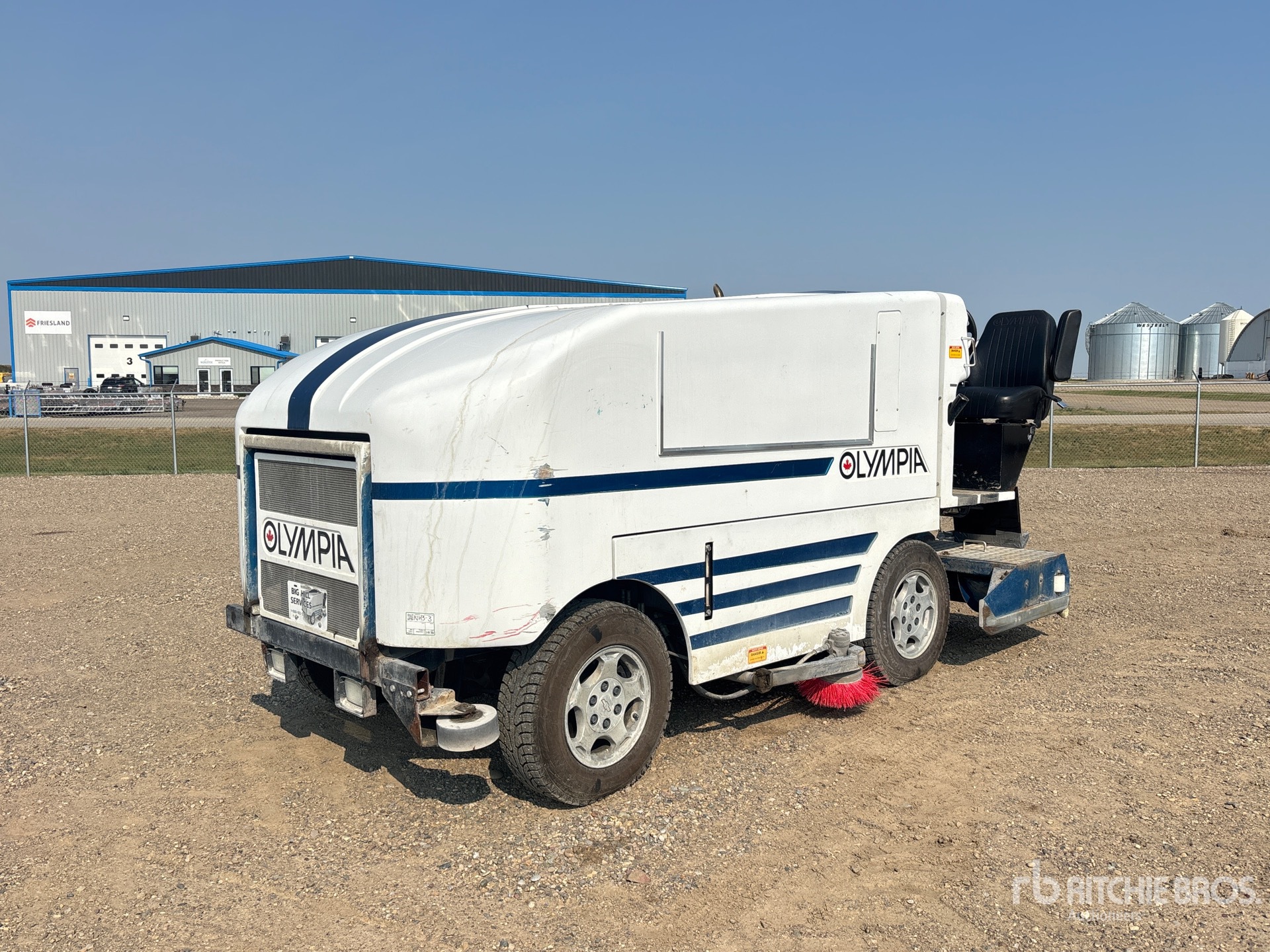 2009 Olympia Millennium 2000 Ice Resurfacer