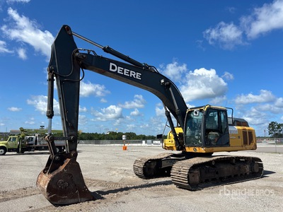 2017 John Deere 300G LC Tracked Excavator
