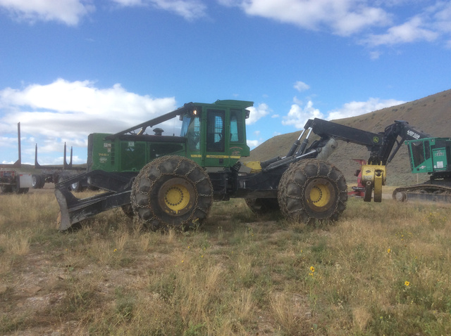 2010 John Deere 748H Wheel Skidder 2010 John Deere 748H Wheel Skidder