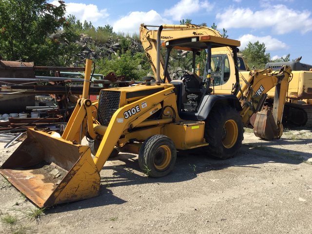 John Deere 310E Backhoe Loader