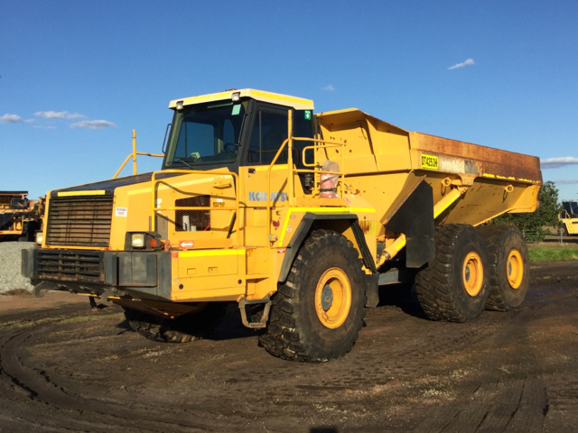 2008 (unverified) Komatsu HM400-1 Articulated Dump Truck