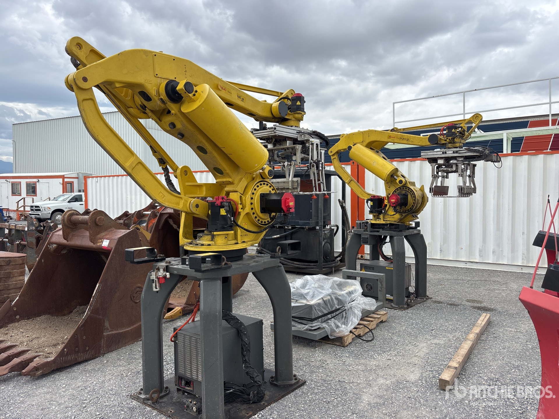Quantity of (2) Fanuc M-410iB/160H Palletizing Robots, power control unit on pallet