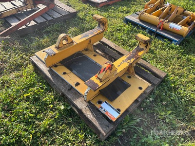 Quick Coupler Mount Plate