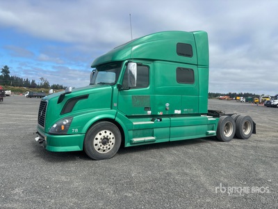 2015 Volvo VNL760 6x4 Tracteur Routier Couchette