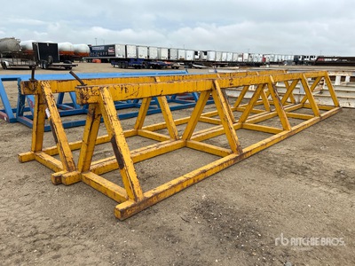 Quantity of (2) 23 ft Square Tube Construction Pipe Racks Varios, Equipo de perforacion