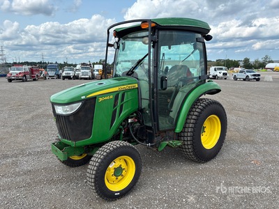 2018 John Deere 3046R 4WD Utility Tractor
