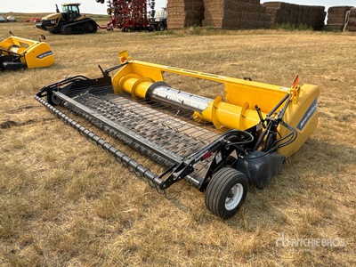2010 New Holland 76C 16 ft Belt -Type Combine Pickup Header