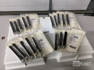 (18) Cisco Systems AIR-ANT5135D-R Dipole Antennas
