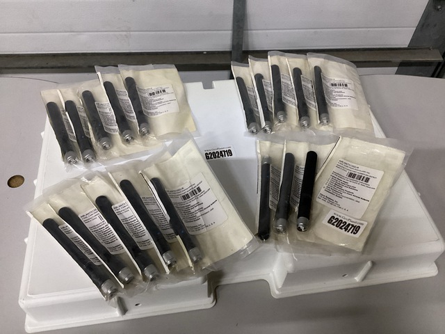 (18) Cisco Systems AIR-ANT5135D-R Dipole Antennas