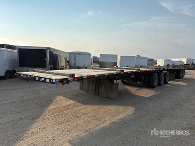 2014 Doepker 32 ft Super B-Train Lead Flatbed Trailer