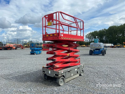 2015 Haulotte COMPACT 12 Electric Scissor Lift