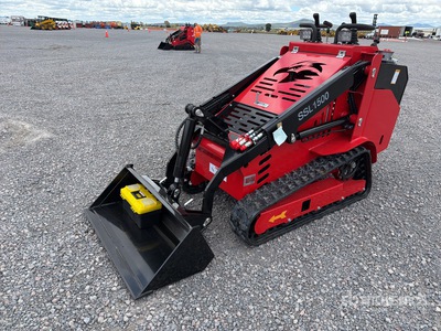 2026 SSL1500-RED Mini Minicargador (Sin Usar) / Mini Compact Track Loader (Unused)