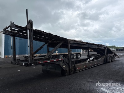 2009 Manac 1Z253 T/A Open Car Carrier Trailer
