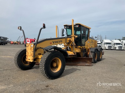 2010 Volvo G960 ممهدات الأرض الآلية