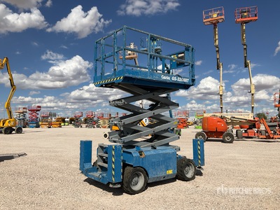 2007 Genie GS3268RT 4x4 Diesel Scissor Lift