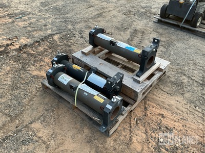 (3) Alignment Housings