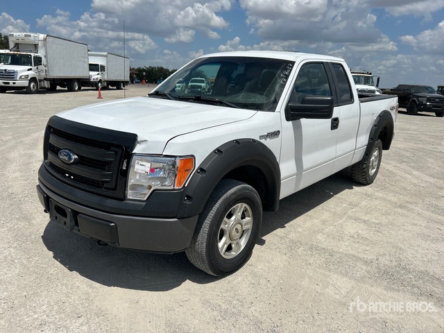 2014 Ford F-150 XL 4x4 Extended Cab Pickup