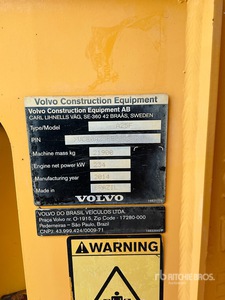2014 Volvo A25F Camión Dumper Articulado